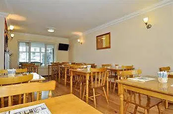 Gasthof Amber Lodge Budget Accommodation Galway