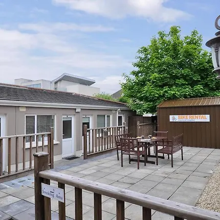 Amber Lodge Budget Accommodation Penzion