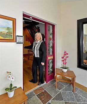Amber Lodge Budget Accommodation Pensionat