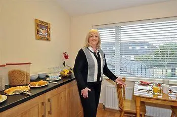 Amber Lodge Budget Accommodation 3*