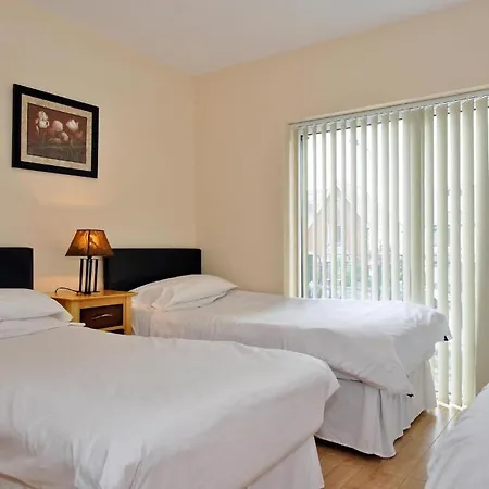 Amber Lodge Budget Accommodation Gasthuis